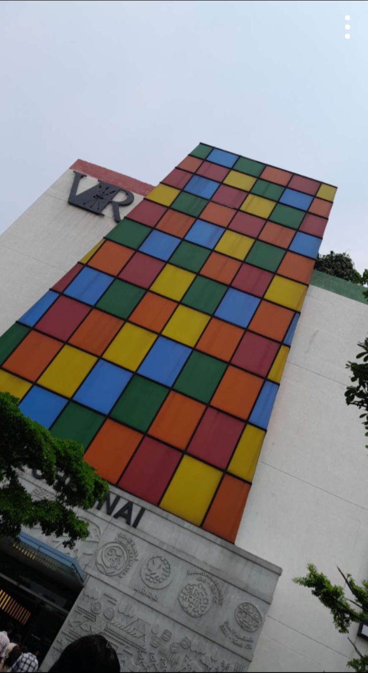 VR Chennai Mall